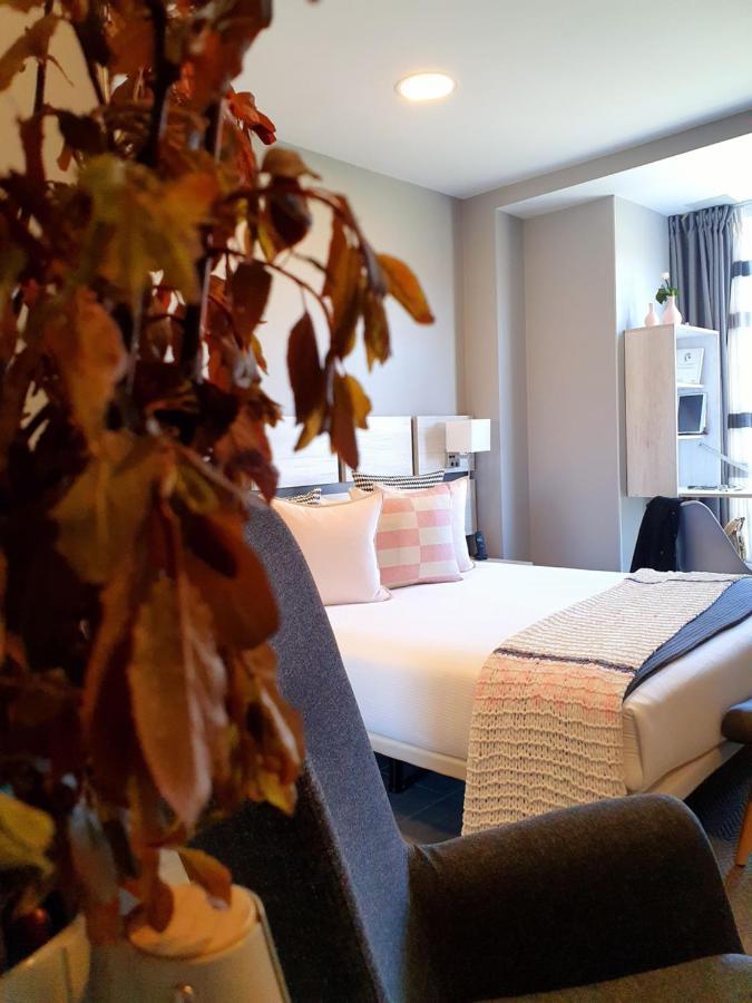 Apartahotel 5Dos5 Oviedo Kültér fotó